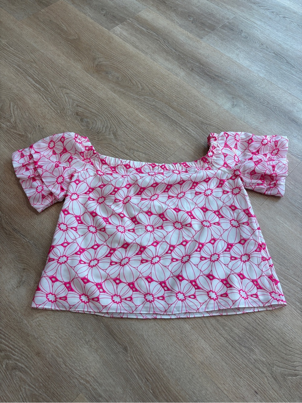 Lilly Pulitzer off the shoulder top